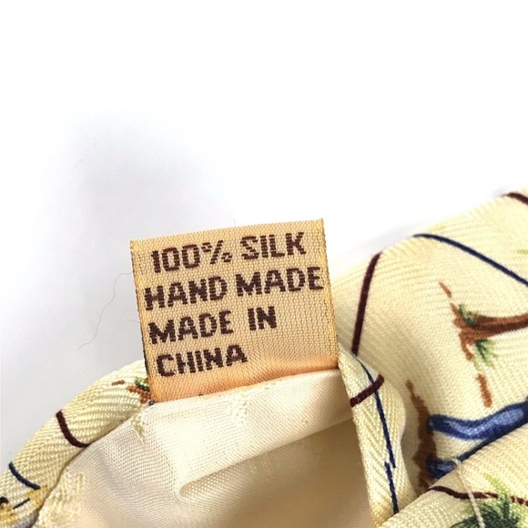 Tommy Bahama Men's Tie Silk Handmade Guy Playing Golf Summer Palms Aloha Necktie - Picture 4 of 6